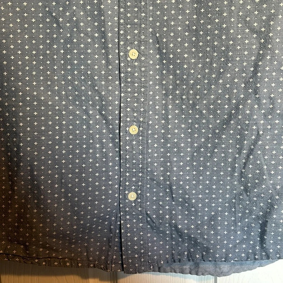 United By Blue men’s blue short sleeve button down shirt size large - Picture 4 of 9
